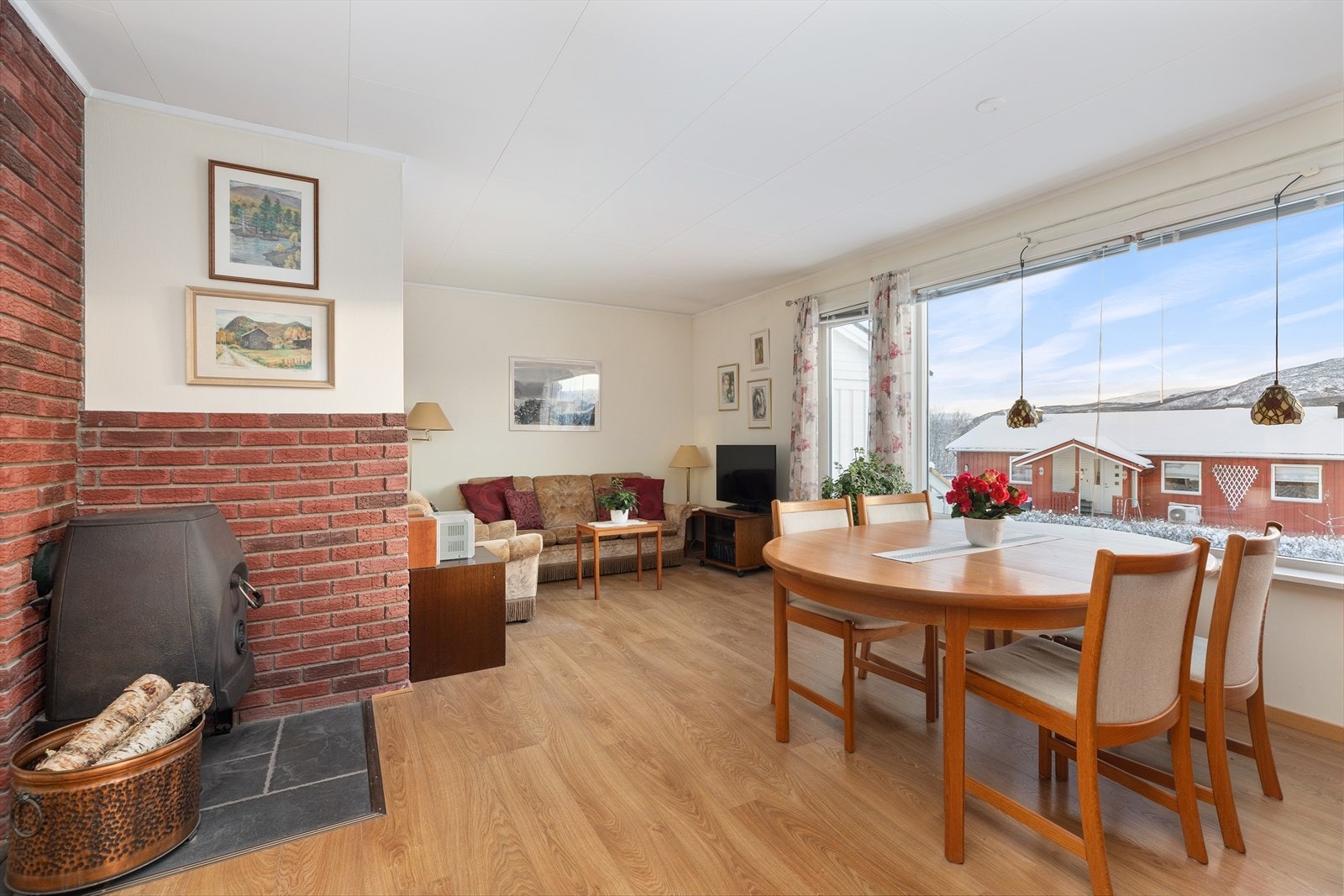 Leiligheten er for tiden utleid for kr 7786 pr måned + strøm Galleribilde