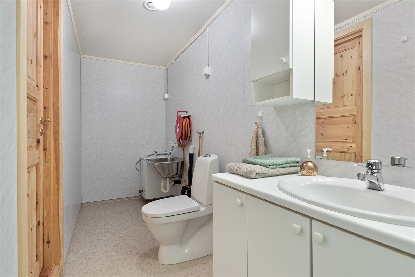 Bad i kjeller fra 1991 Galleribilde