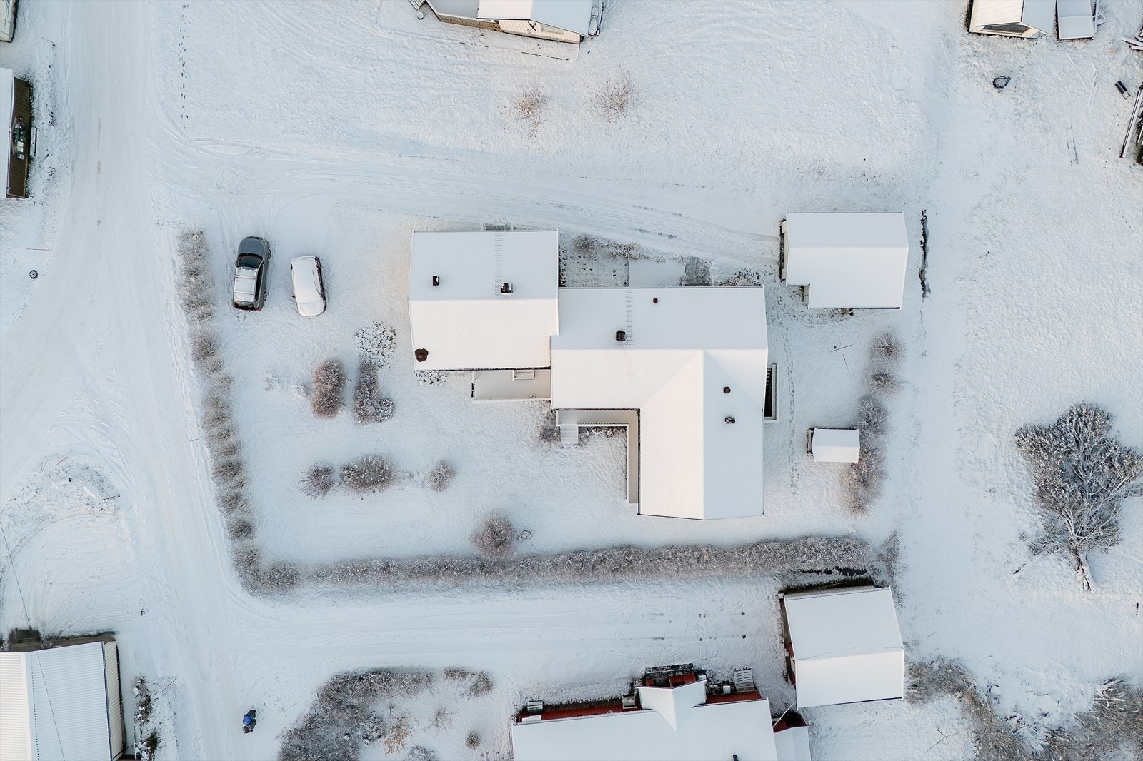 Tomt på ca. 1 257 m², ifølge matrikkelopplysninger. Galleribilde