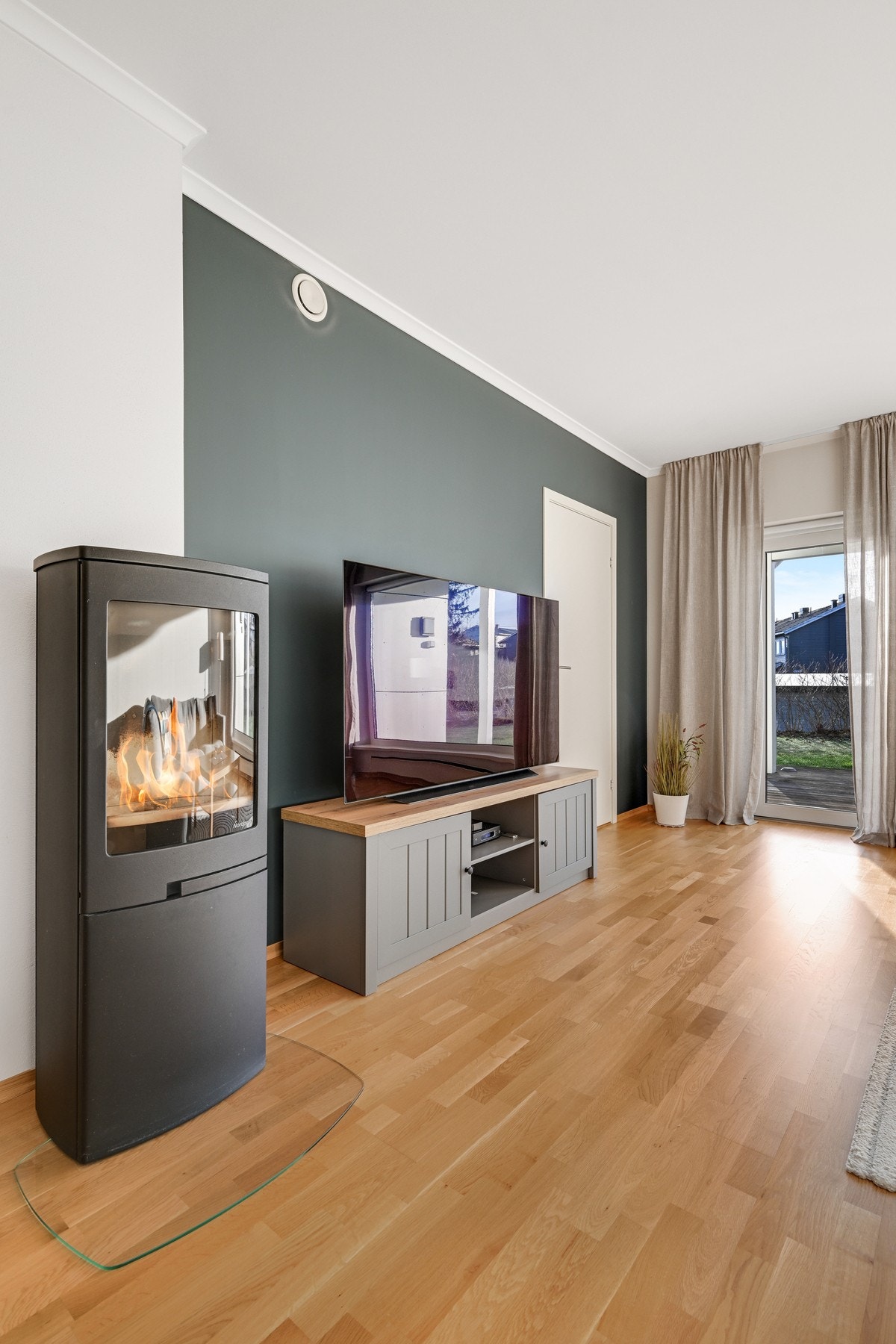 Deilig peis i stuen Galleribilde