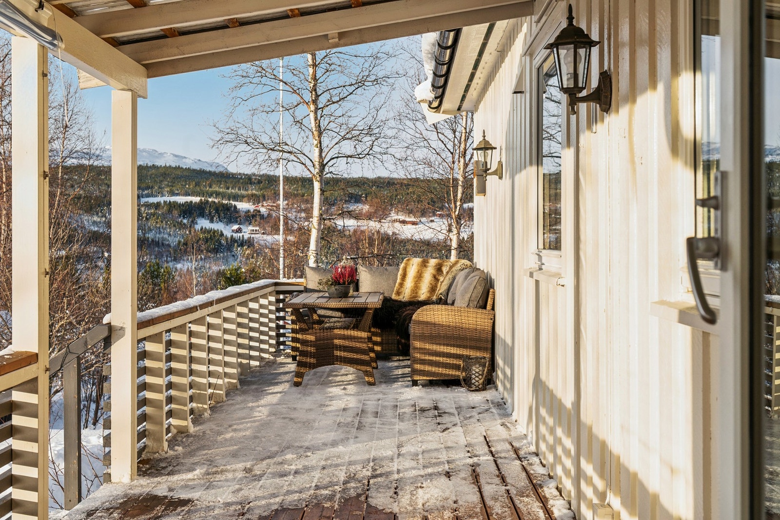 Terrasse. Galleribilde