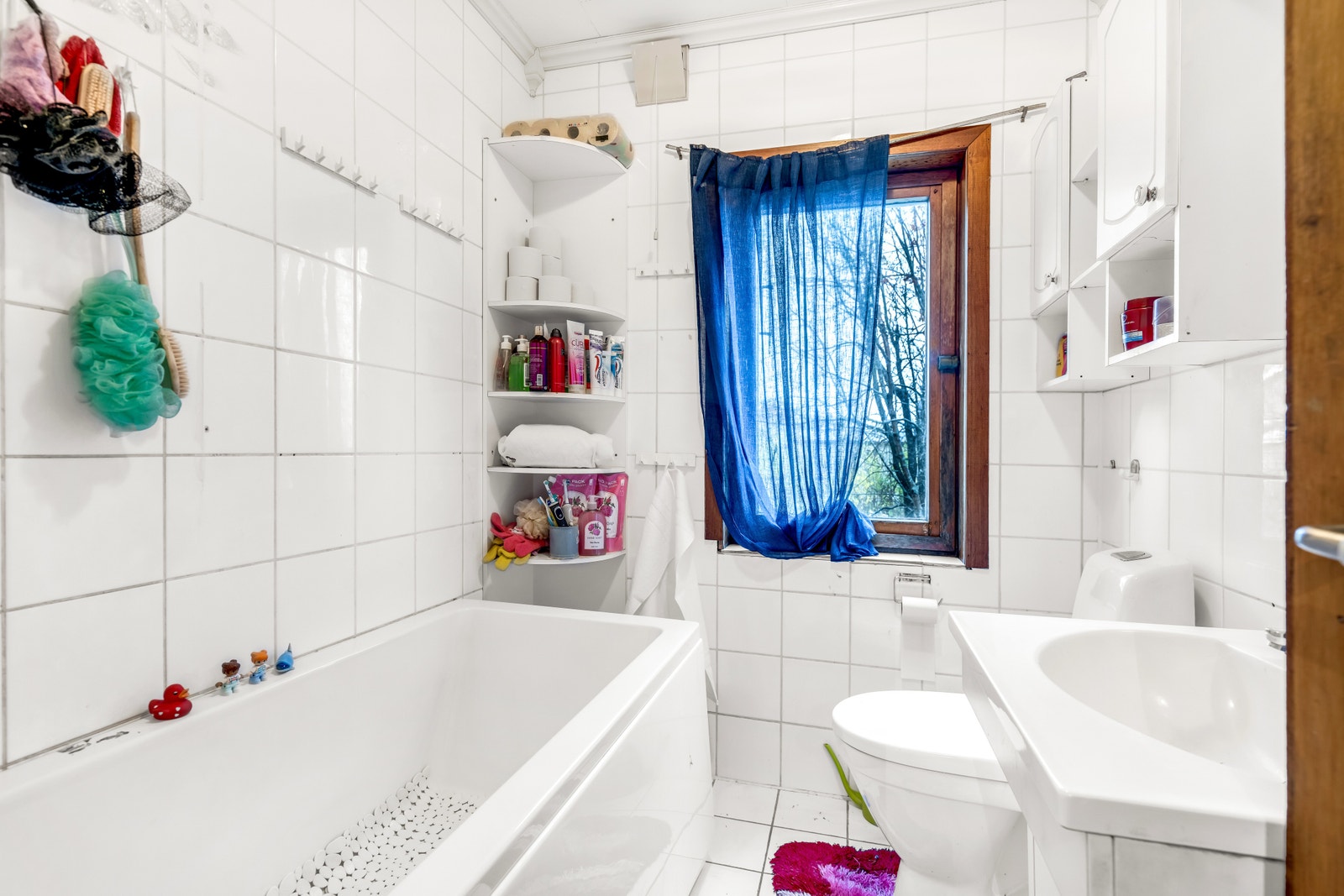 Bad første etasje Galleribilde