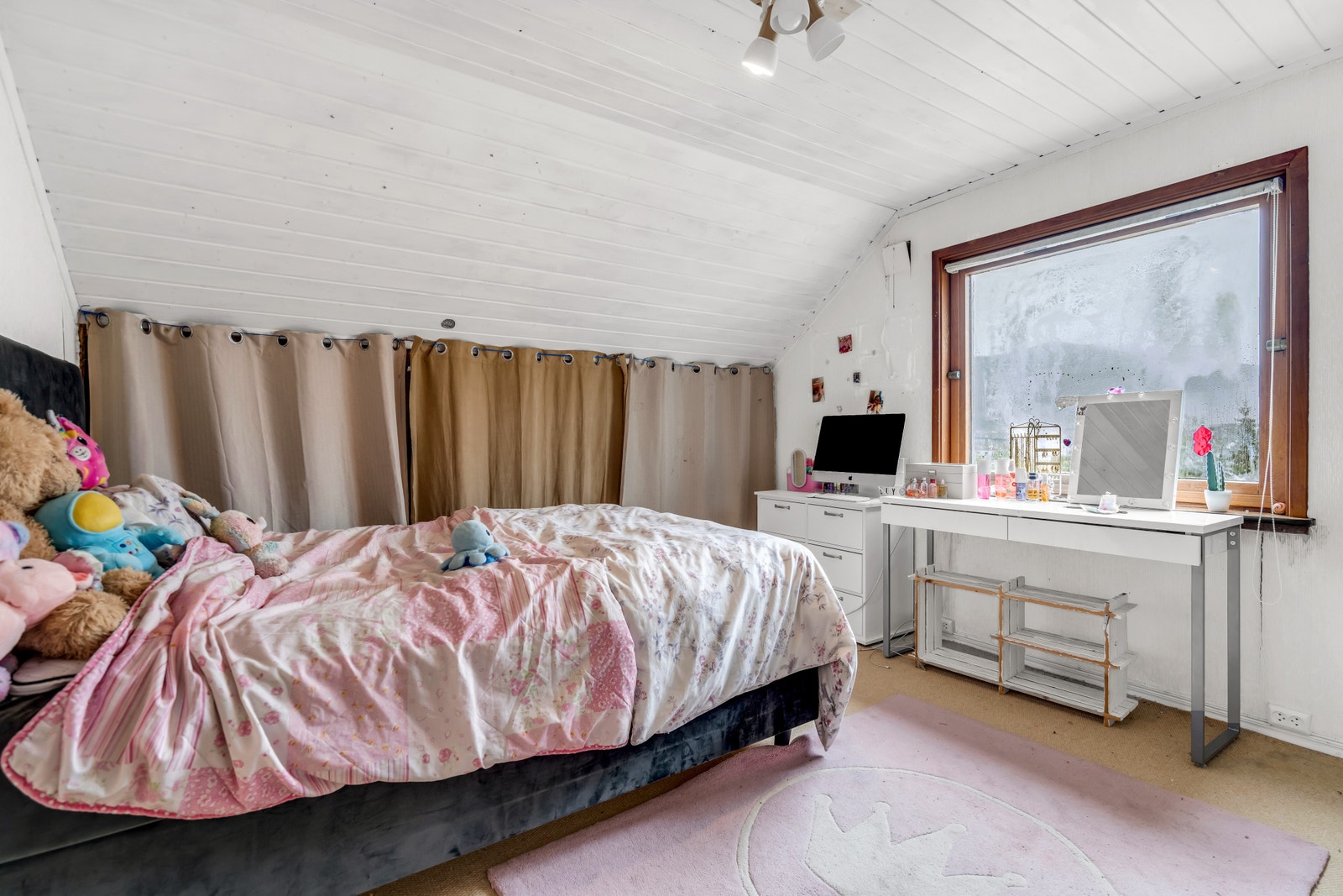 Soverom loft Galleribilde