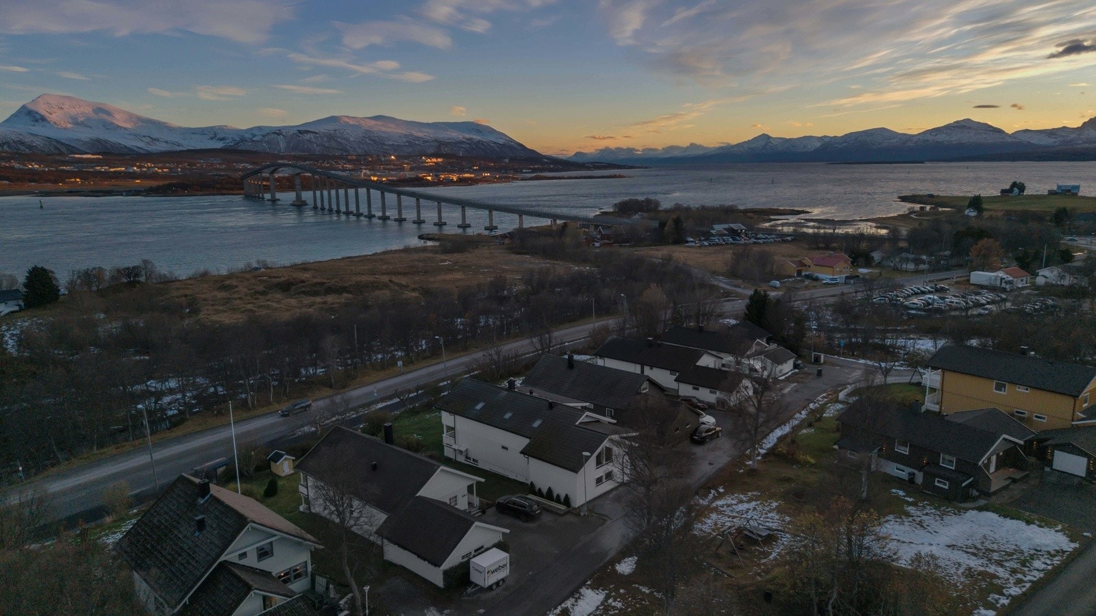 Ryllikvegen 66 er plassert i et etablert boligfelt Galleribilde