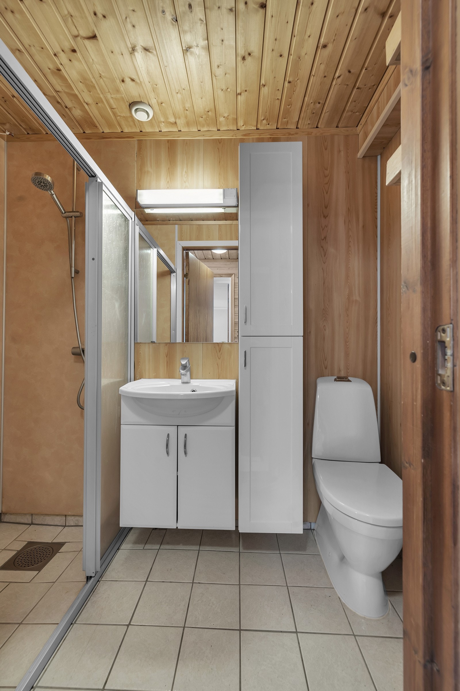 Bad utleiedel Galleribilde