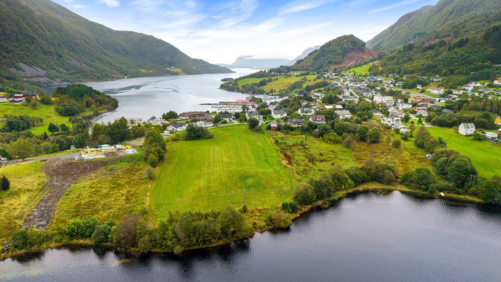 Dyrkamarka på eiendommen Galleribilde