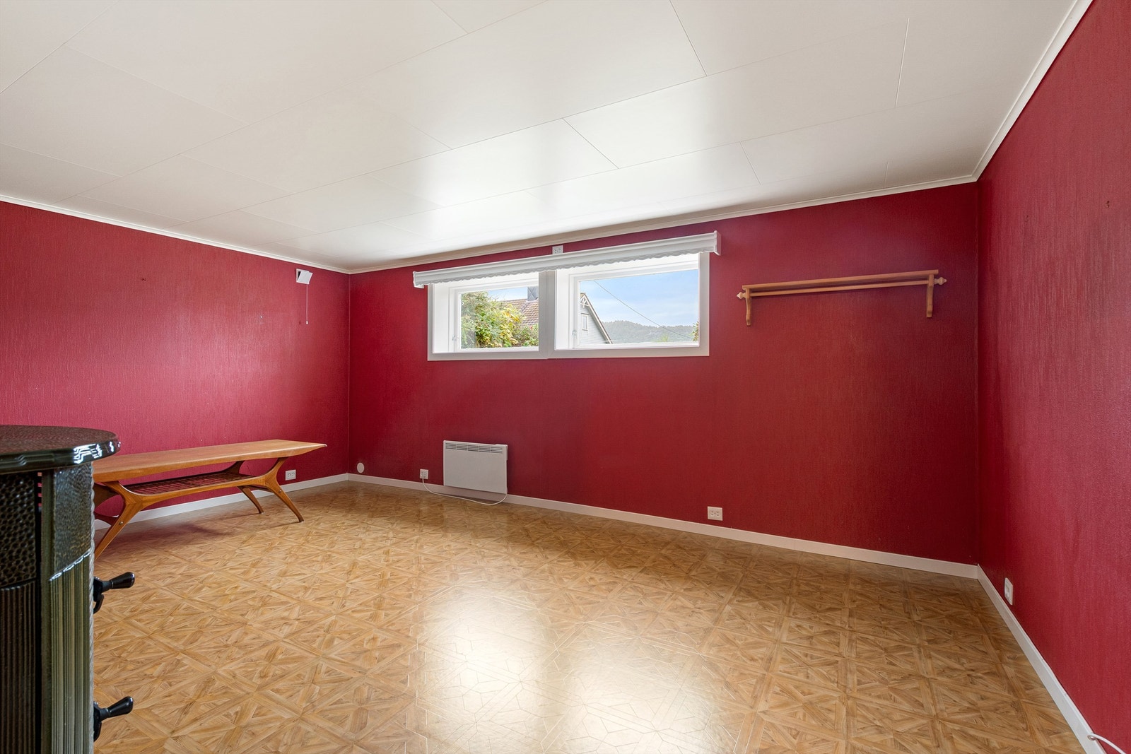 Kjellerstue - arbeidsrom i byggetegninger, ikke godkjent bruksendring. Galleribilde