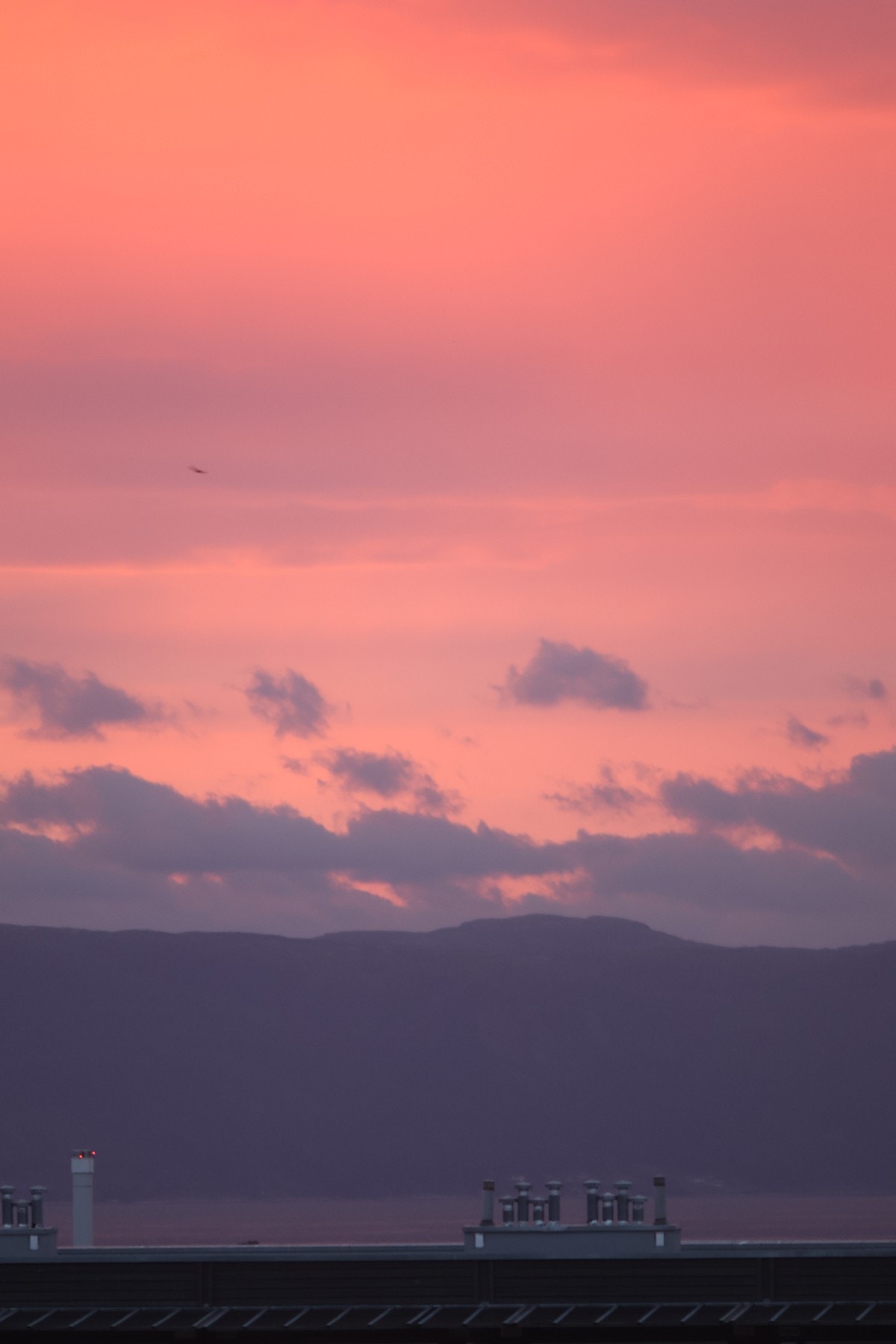 Om kvelden kan du oppleve lekre fargekombinasjoner på himmelen. Bildet er tatt av selger. Galleribilde