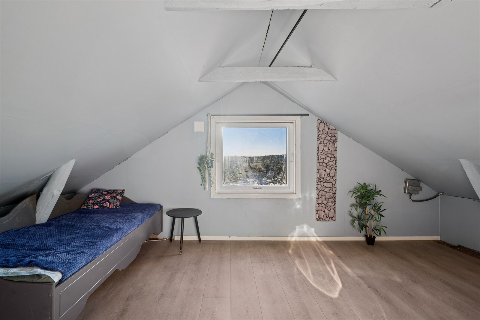 Loftet i 2. etasje. Galleribilde