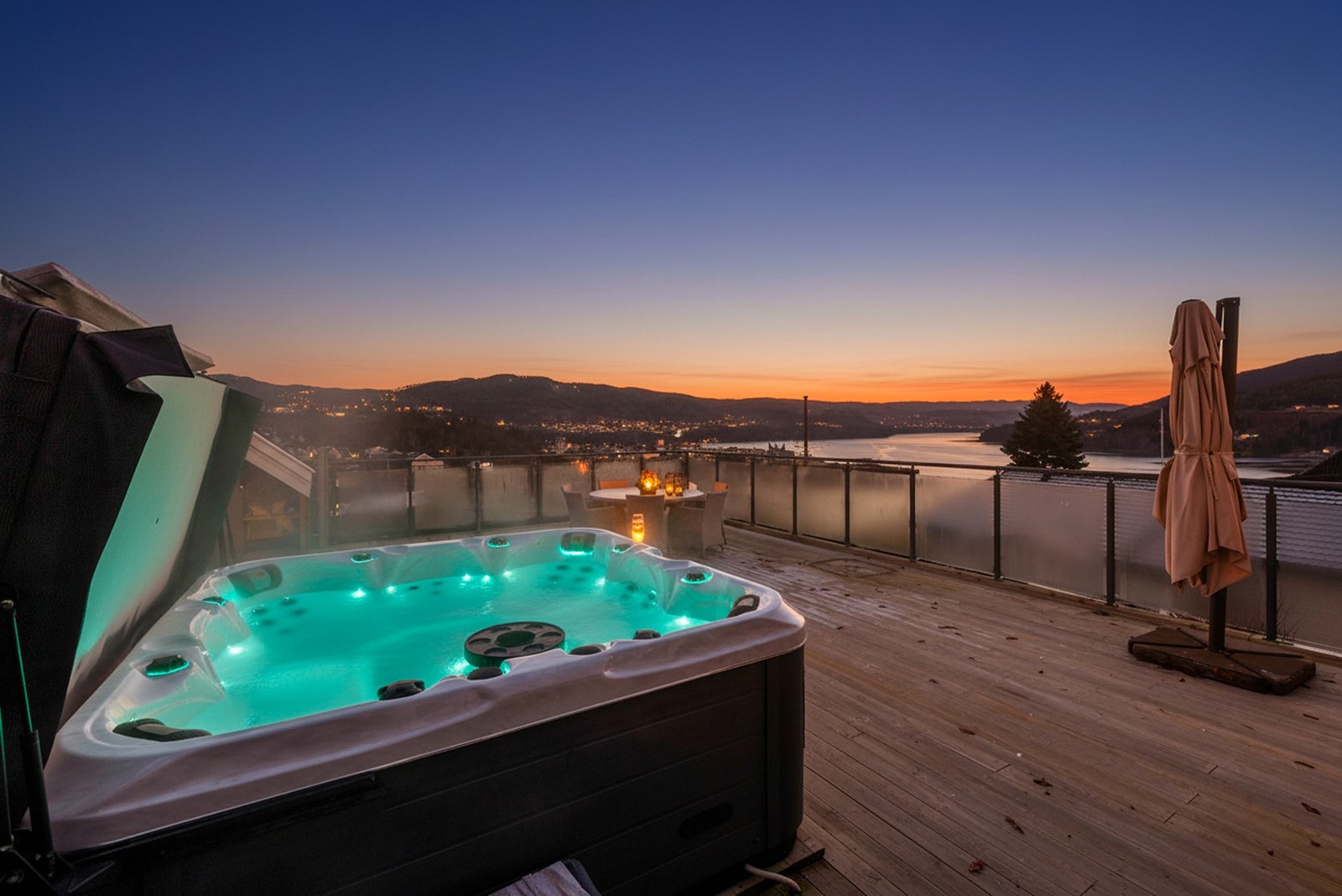 Tenk deg å sitte her å nyte utsikten! Galleribilde