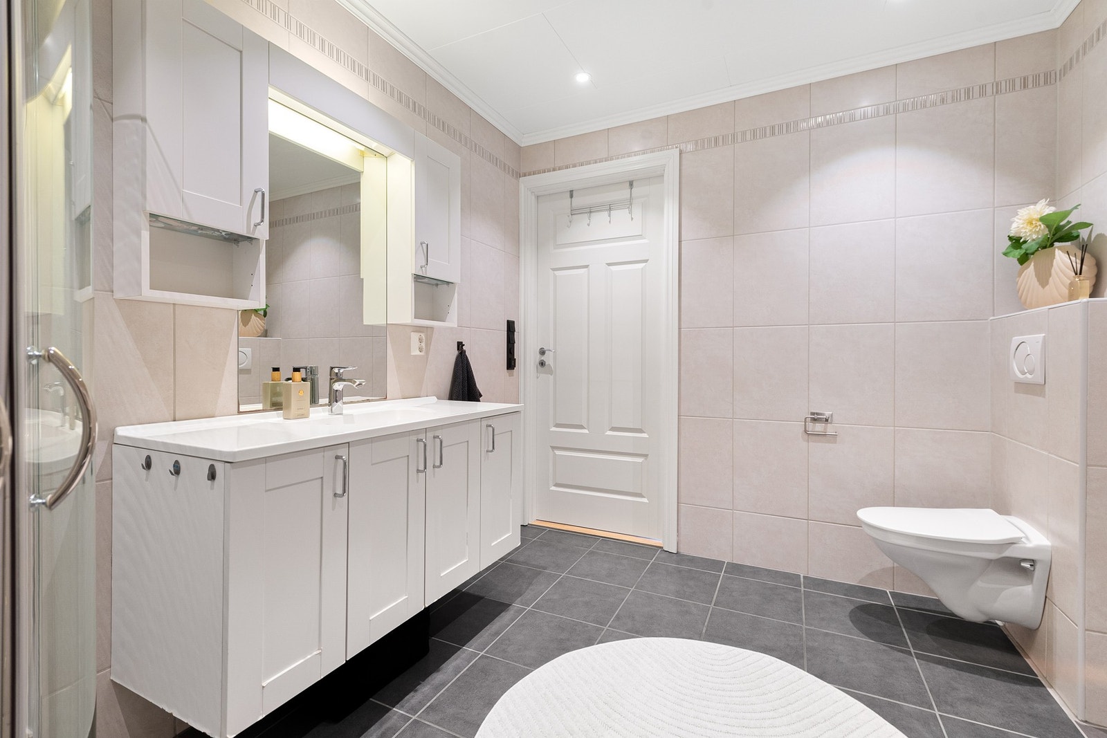 Bad i 1.etasje Galleribilde