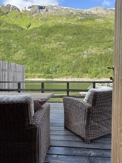 Utsikt utover elven Vefsna Galleribilde