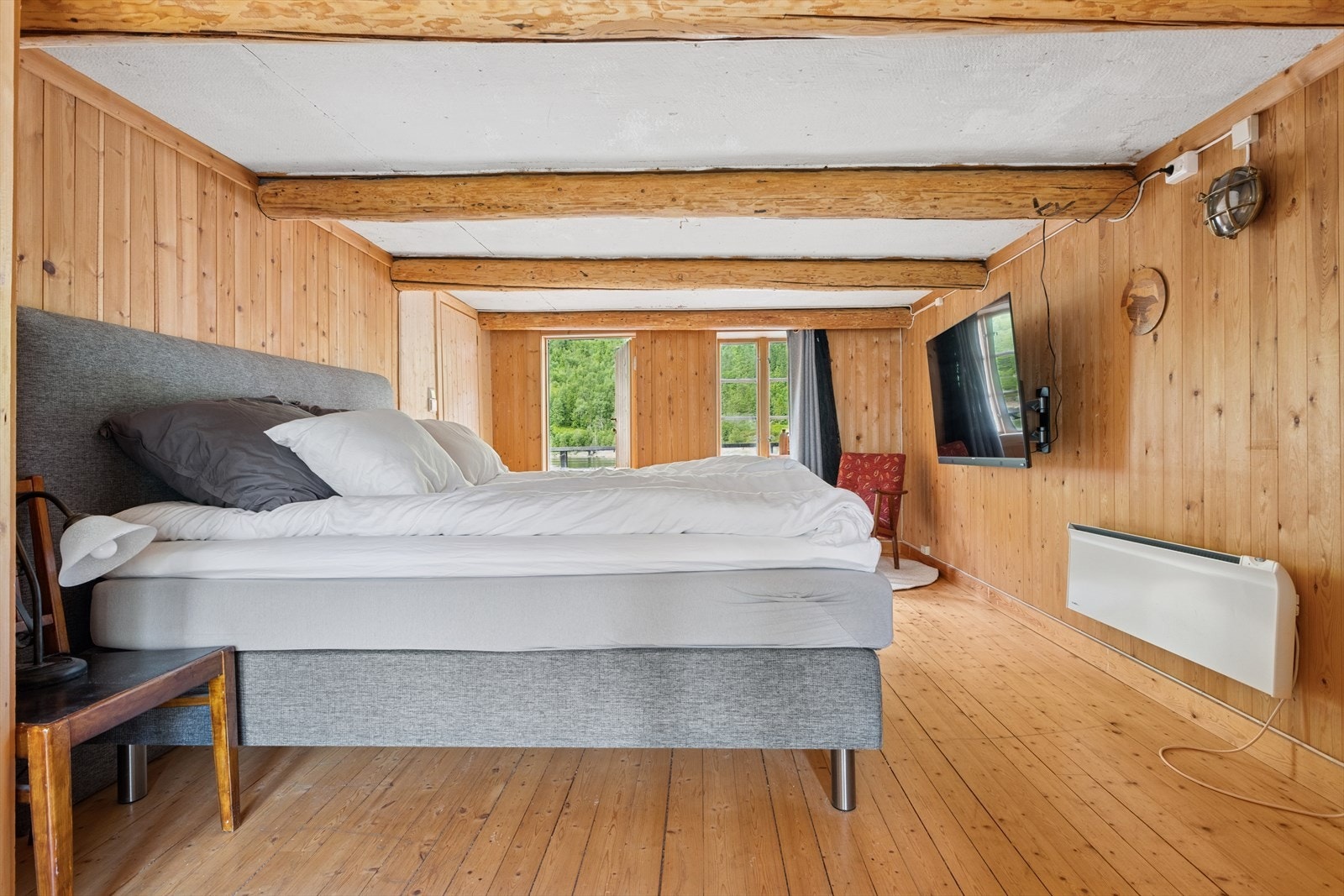 Soveromsdel i 1.etg., vendt mot elven Galleribilde