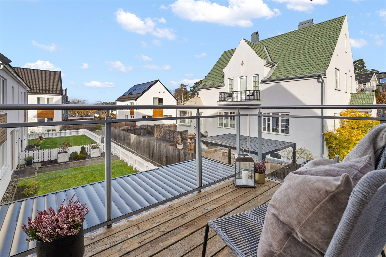 Fra soverommet er det adkomst til egen balkong Galleribilde