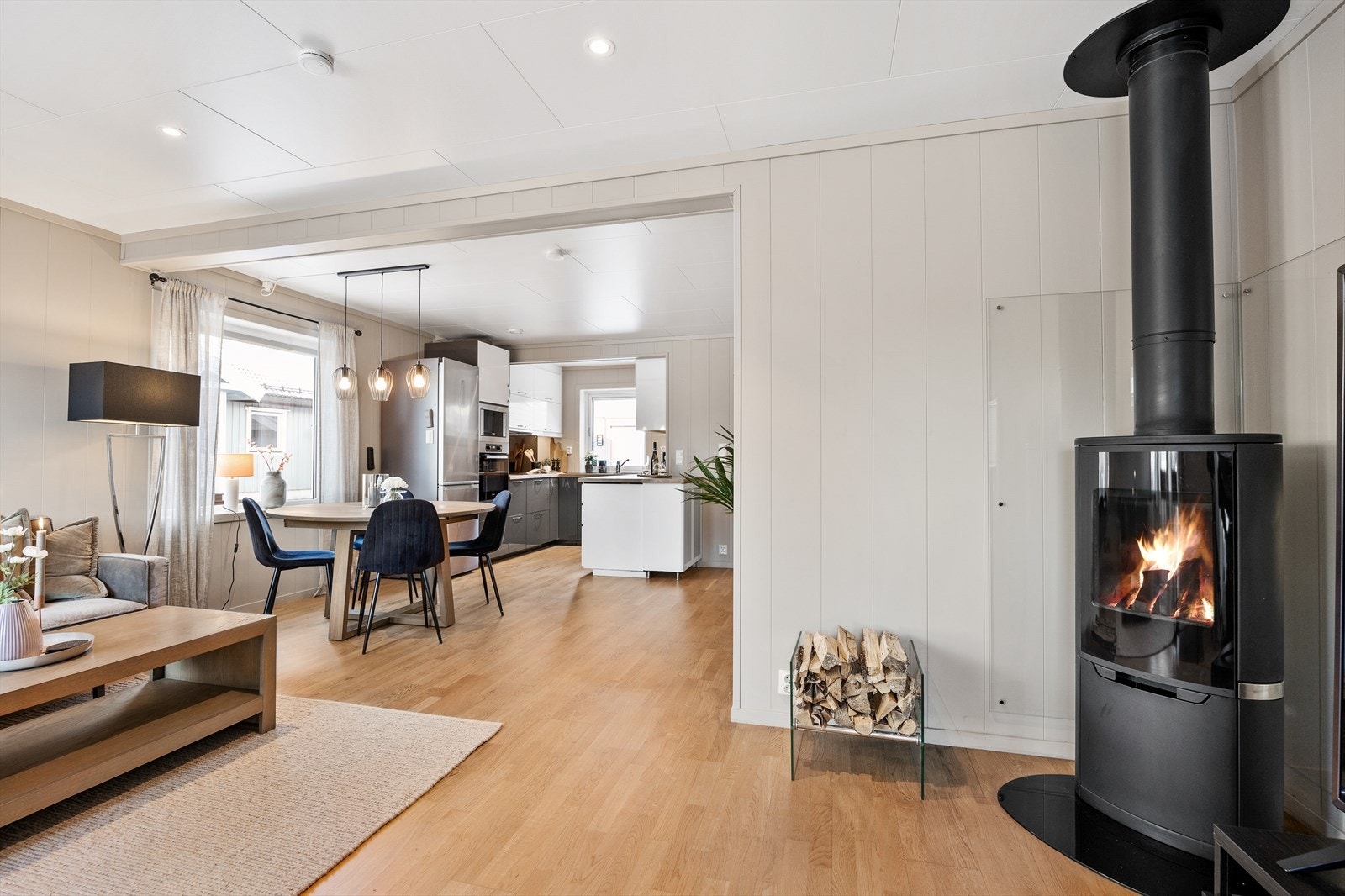 Peisovnen gir ekstra varme og hygge på kjøligere dager. Galleribilde