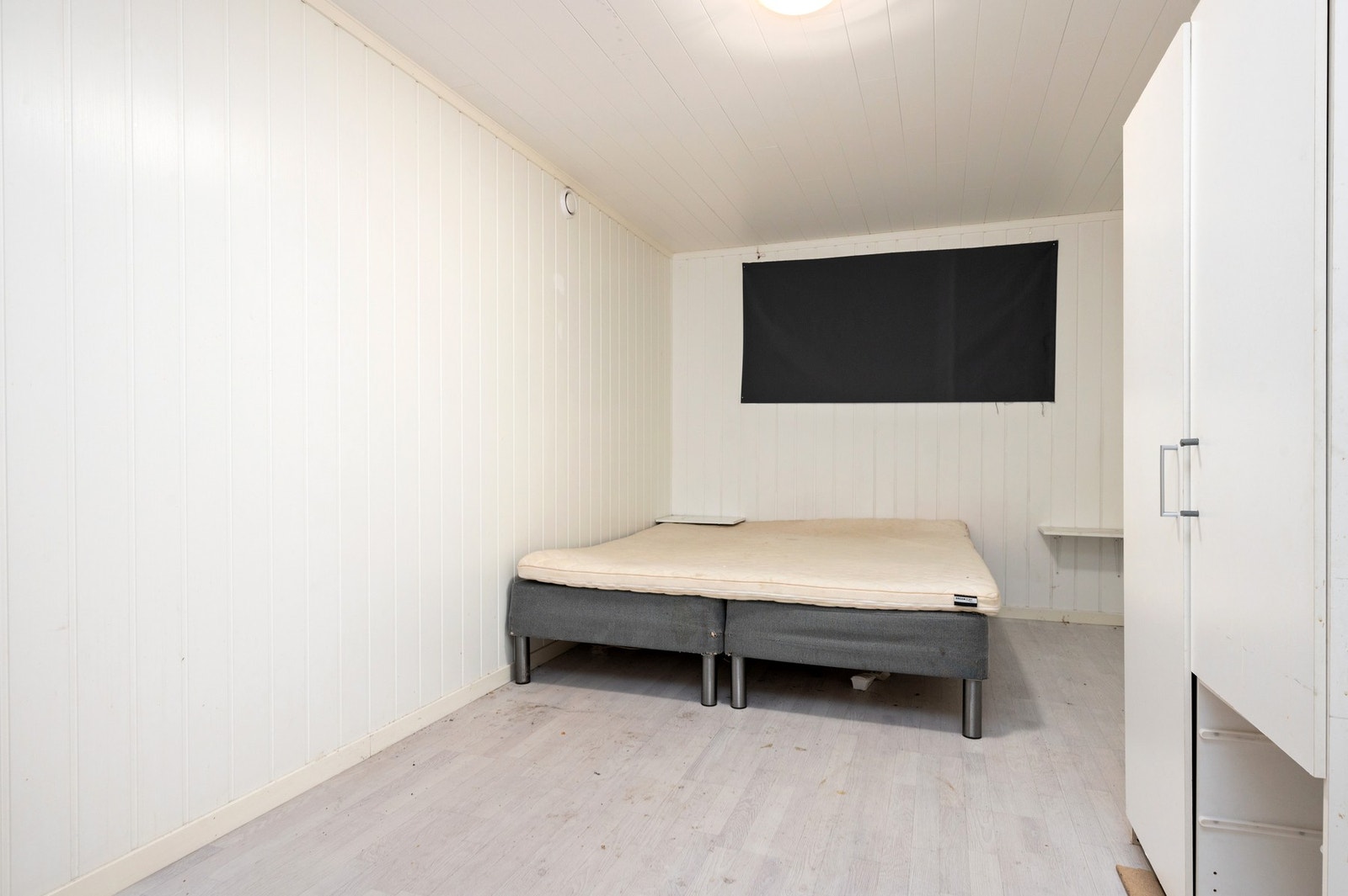 Soverom 1 i underetasjen er av god størrelse. Galleribilde