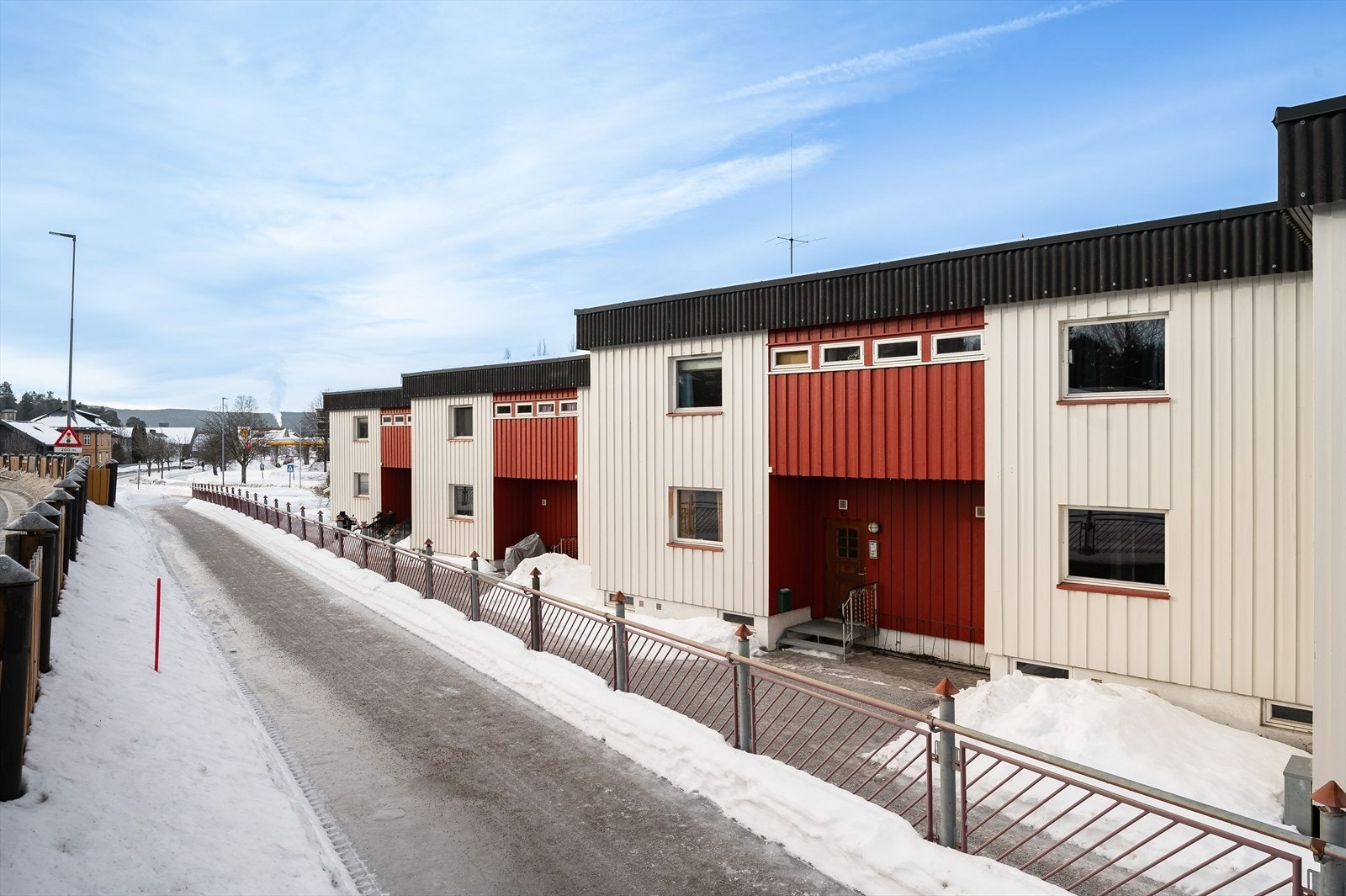 Leiligheten ligger i byggets 1.etasje. Galleribilde