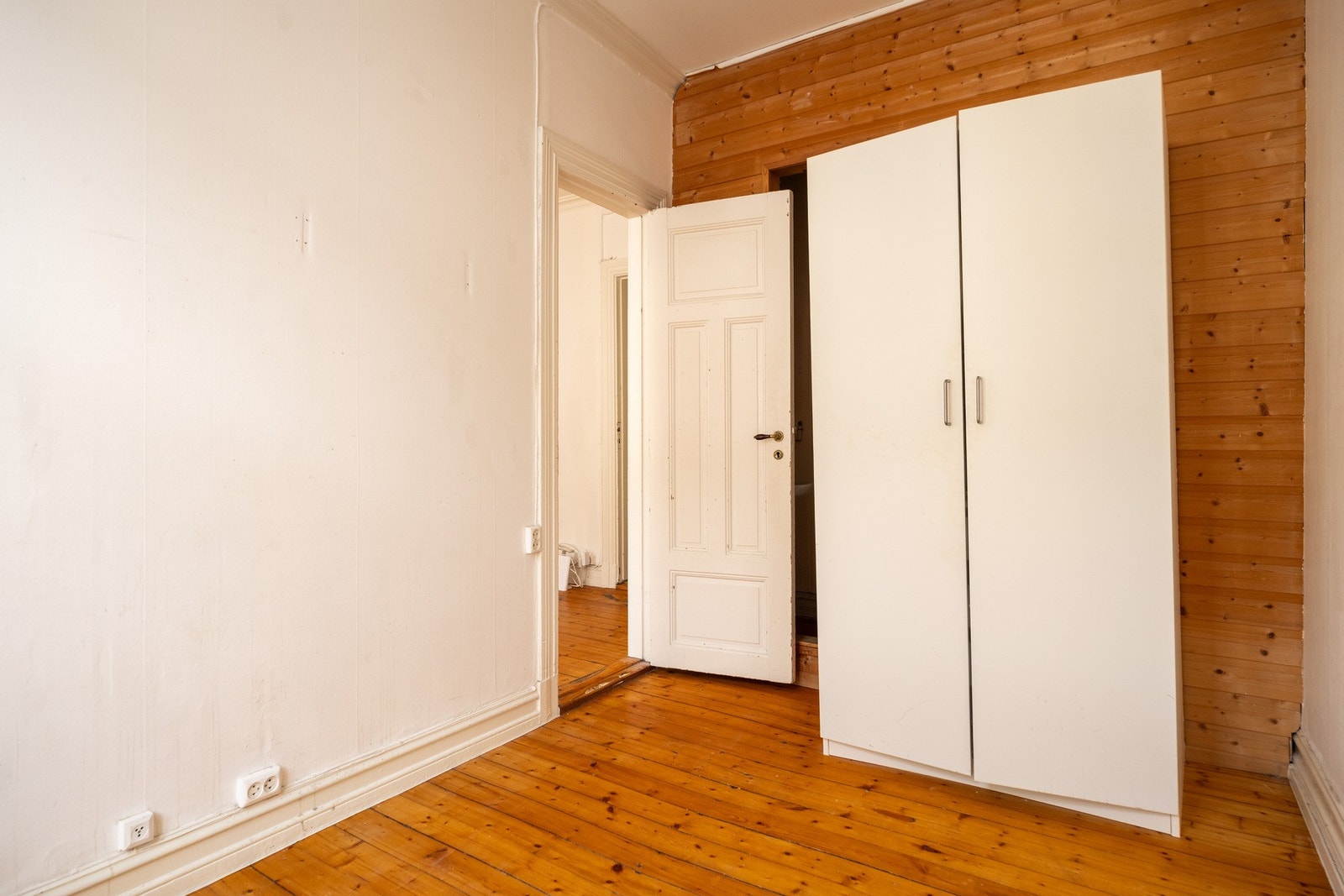 Soverommet har tilkomst til bad og stue. Galleribilde