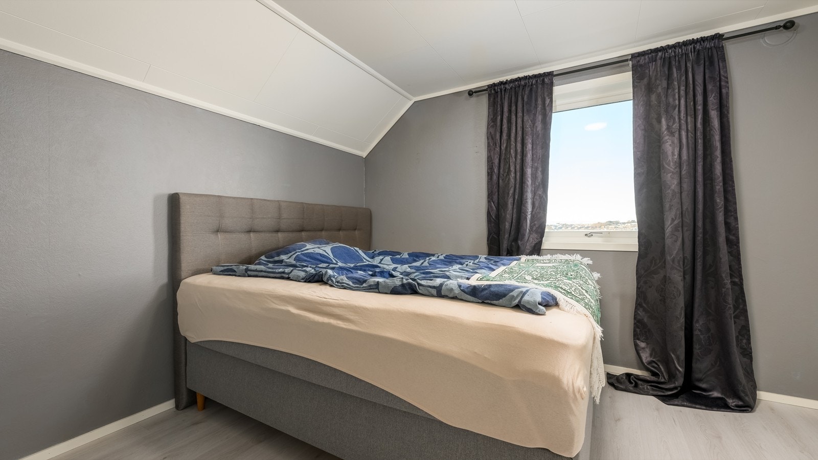 Romslig hovedsoverom Galleribilde