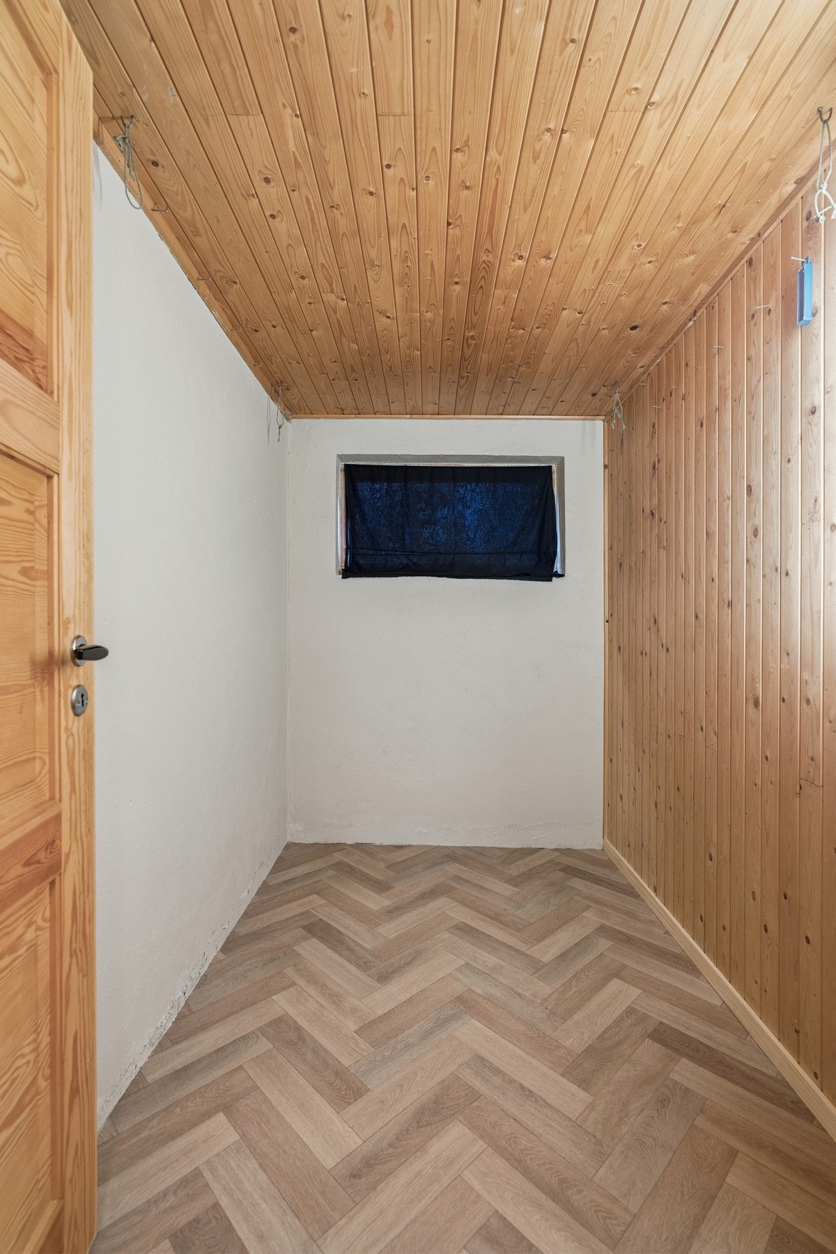 Bod i kjeller Galleribilde