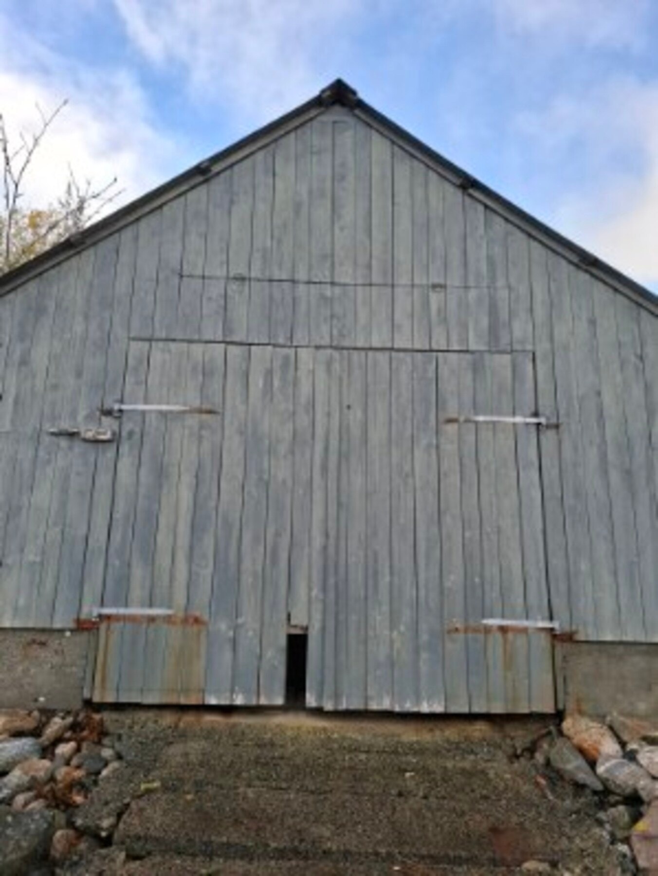 Selgers bilde av naustet Galleribilde