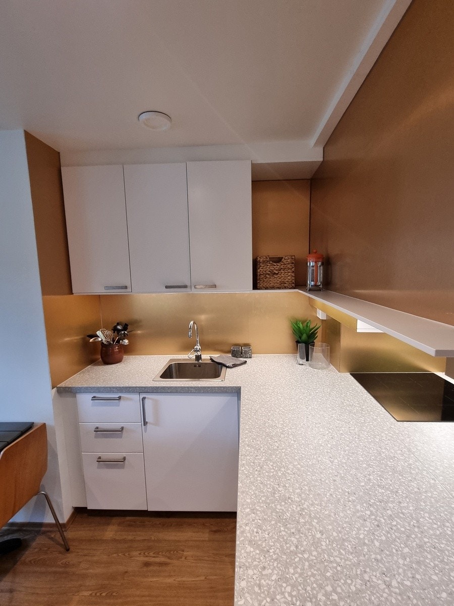 3.etg Kjøkken med god plass Galleribilde