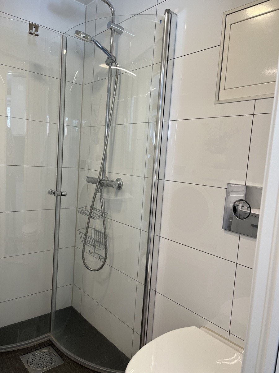 Dusj, varmekabler Galleribilde