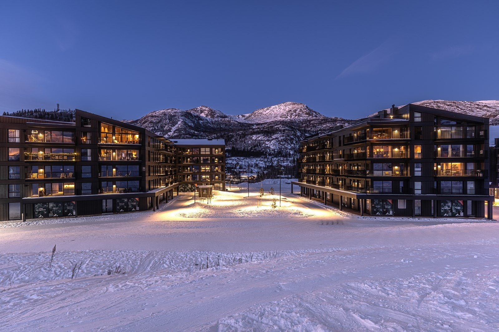 Nyheter sesongen 25/26: Det åpner restaurant og butikk i Fjellandbyen, samt nytt rullebånd fra torget. Galleribilde