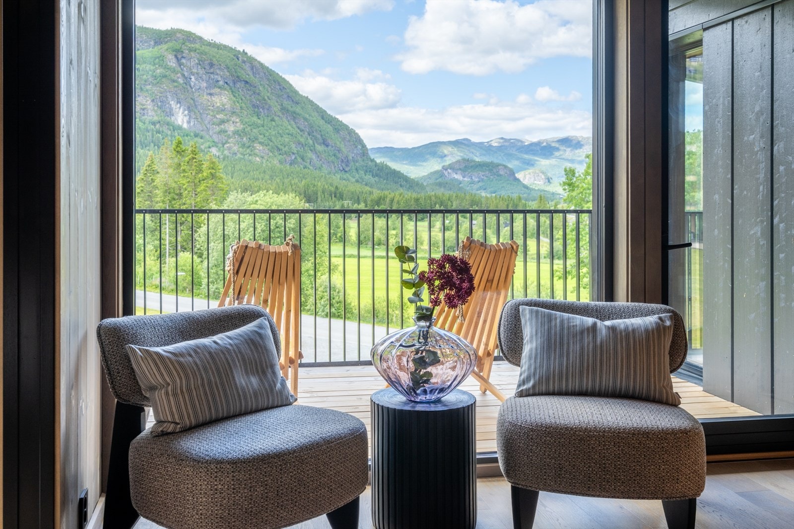 Ta kontakt med megler for privatvisning. Galleribilde