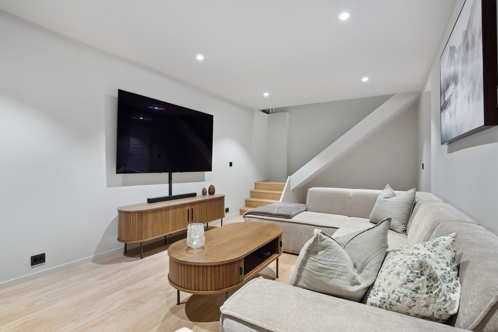 Oppgradert kjellerstue Galleribilde