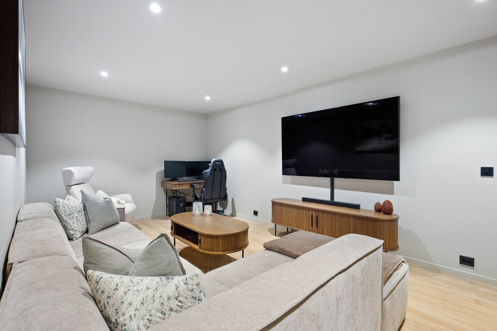 Kjellerstue Galleribilde