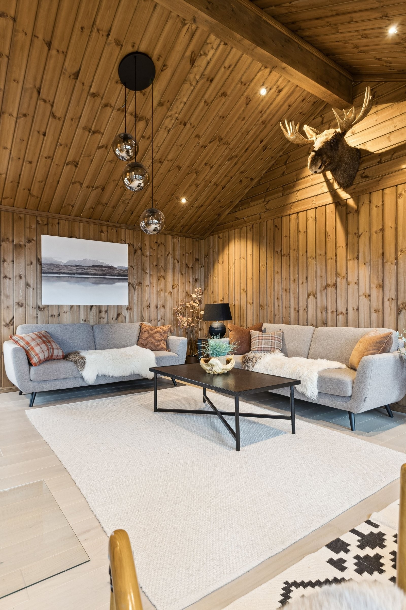 Stue i 1. etg Galleribilde