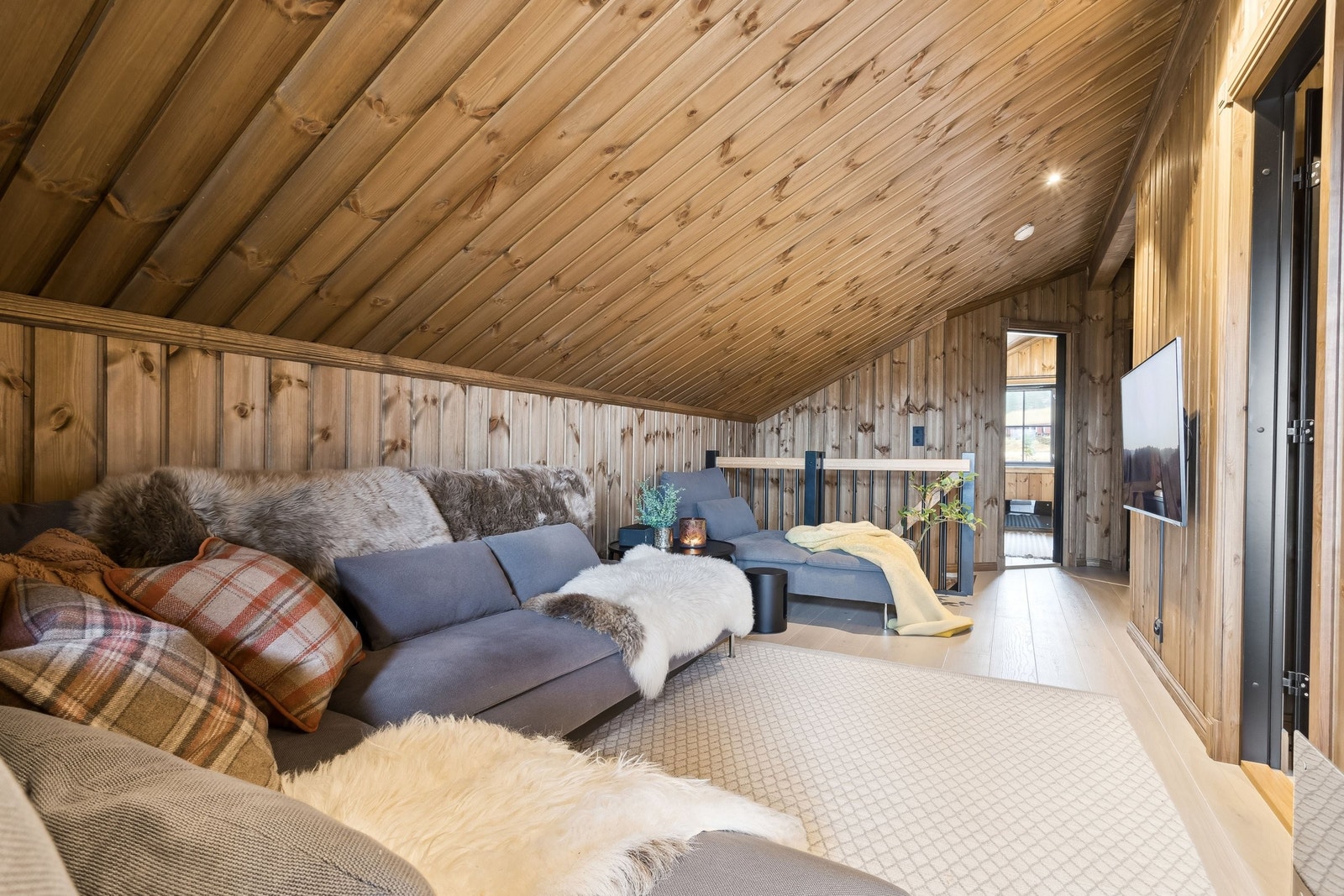 Stue i 2. etg. Galleribilde