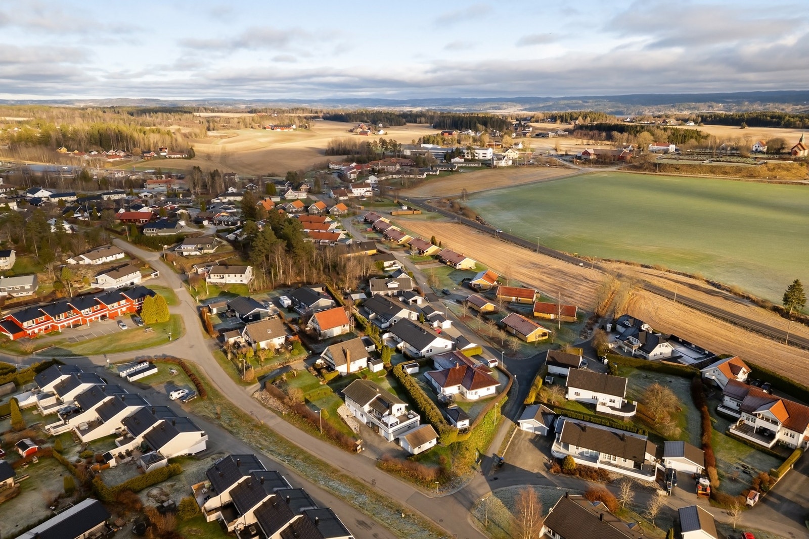 Kort vei til Skiptvet sentrum med alt du trenger Galleribilde
