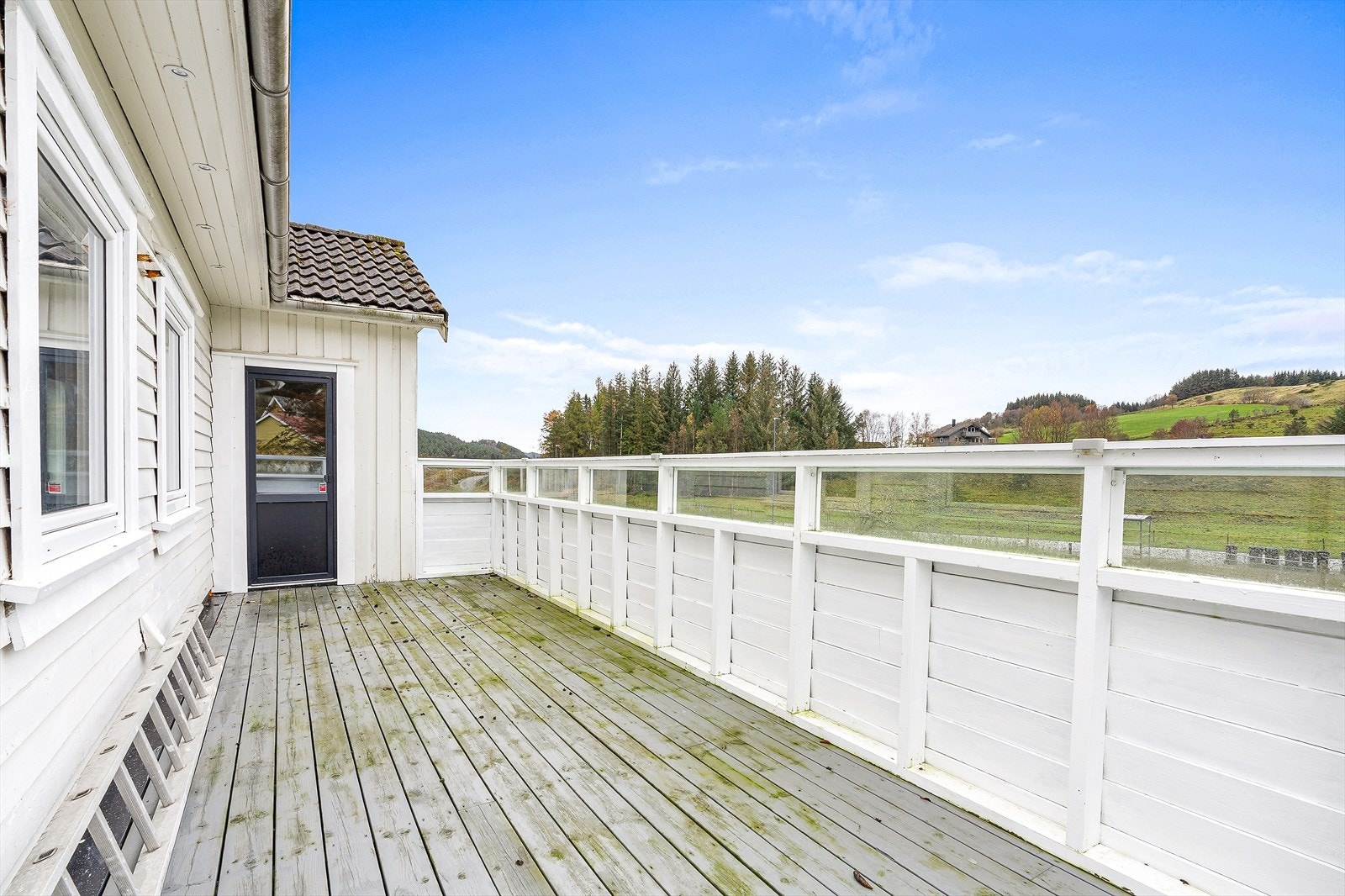 Fint utsyn mot naturen Galleribilde