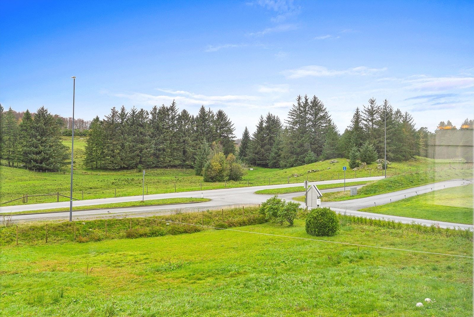 Utsikt fra stue Galleribilde