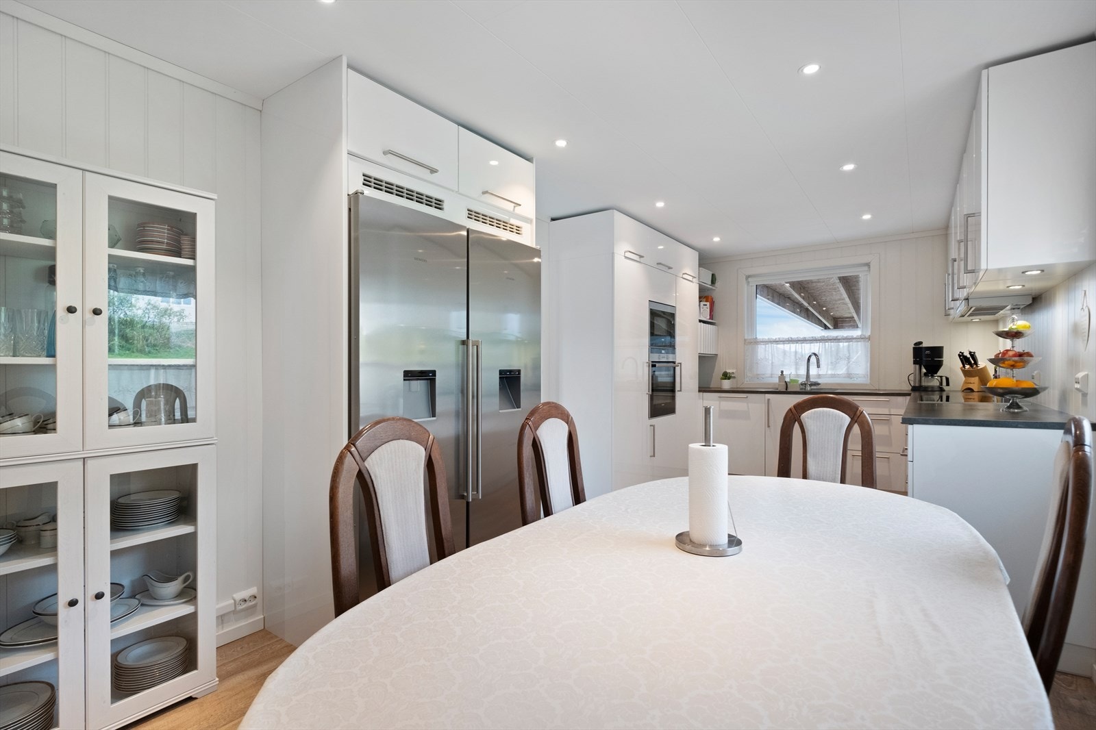 Kjøkkenet er fra Kvik og ble satt inn i 2015/2016 Galleribilde