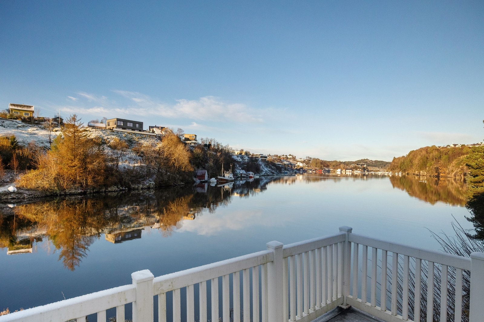 Her kommer en tett inn på båtlivet Galleribilde