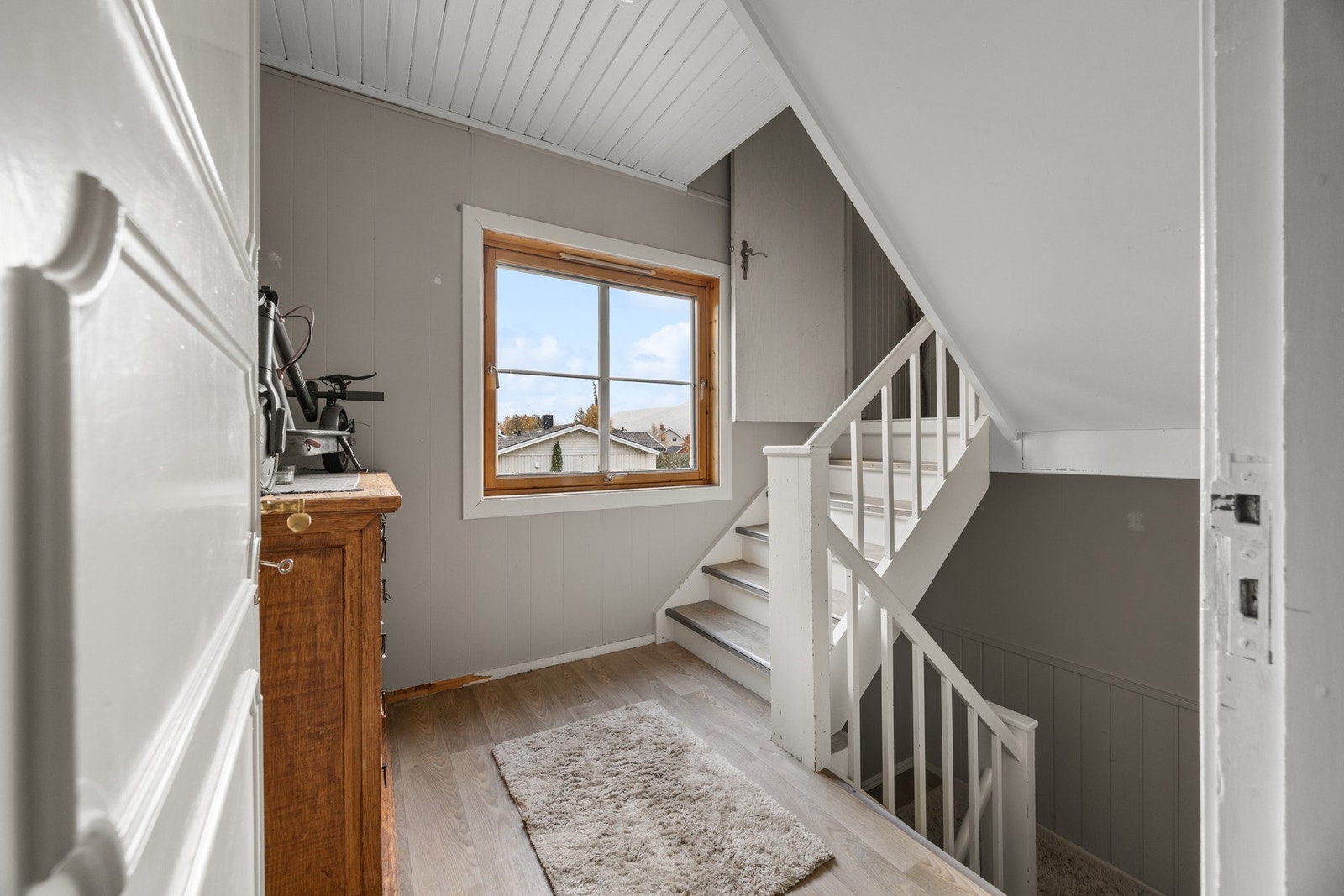 Trapperom mellom utleieenhetene Galleribilde