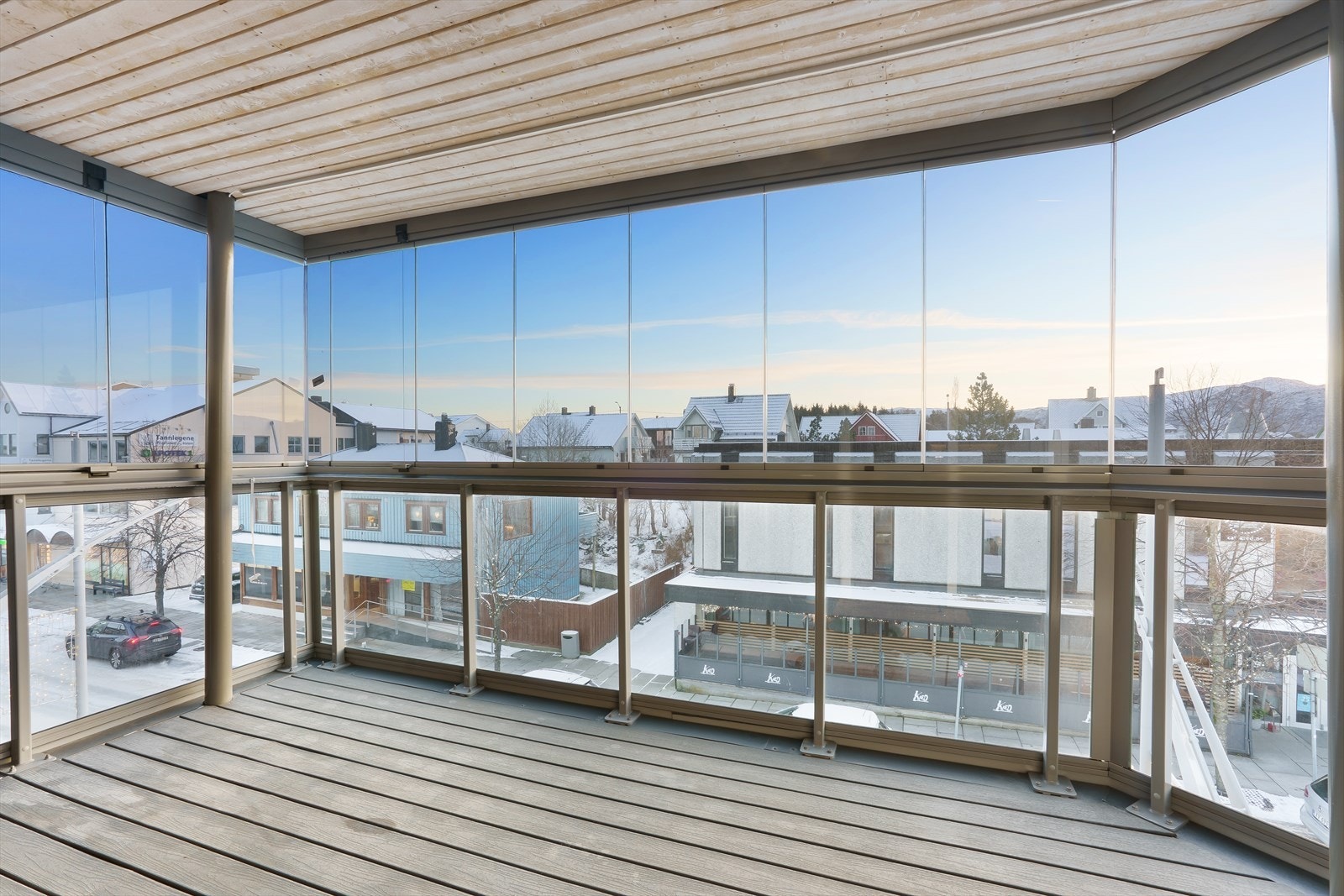 Et lunt og behagelig uterom der man kan nyte morgensolen. Galleribilde