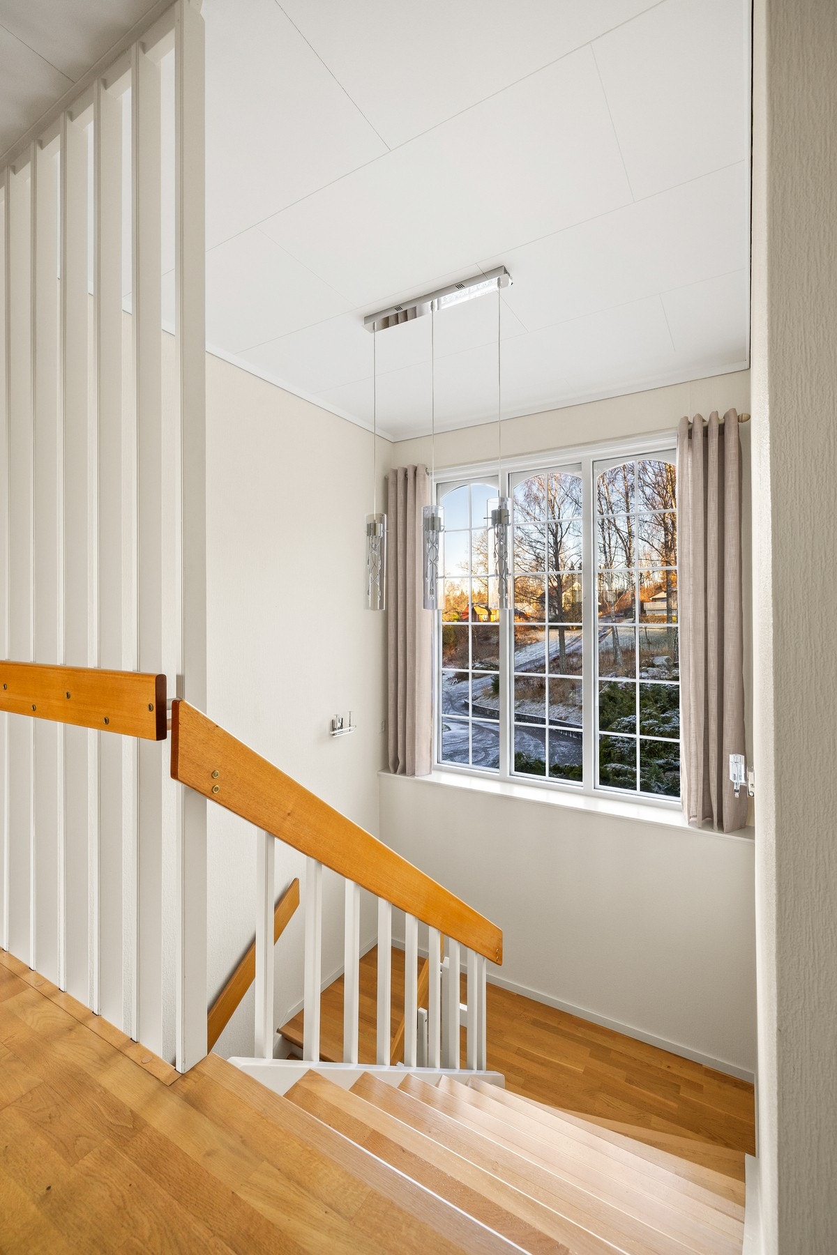 Bli med til underetasjen Galleribilde