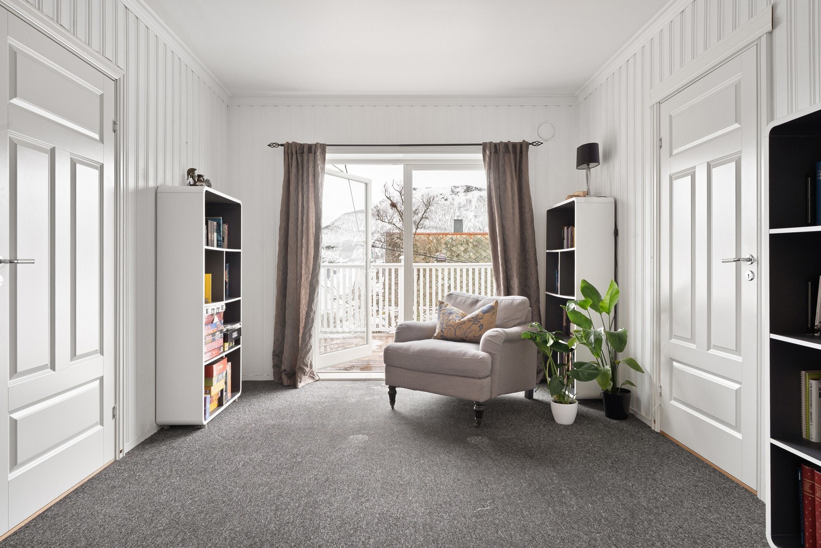 Boligen er attraktivt plassert i den etterspurte bydelen
Plysjbyen
. Galleribilde