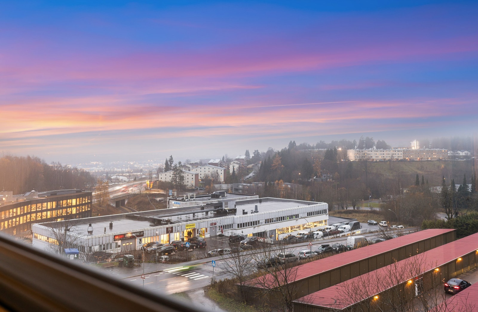 Fra balkongen er det herlig utsikt utover området. Galleribilde