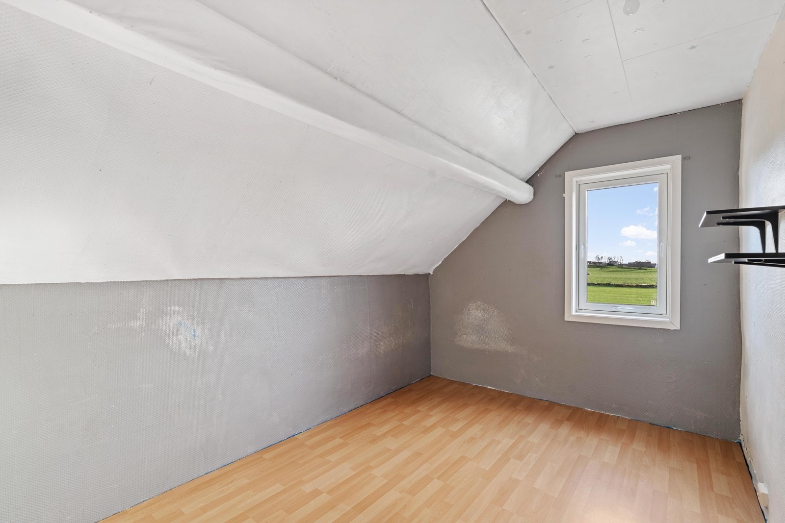 Soverom 2 etg Galleribilde