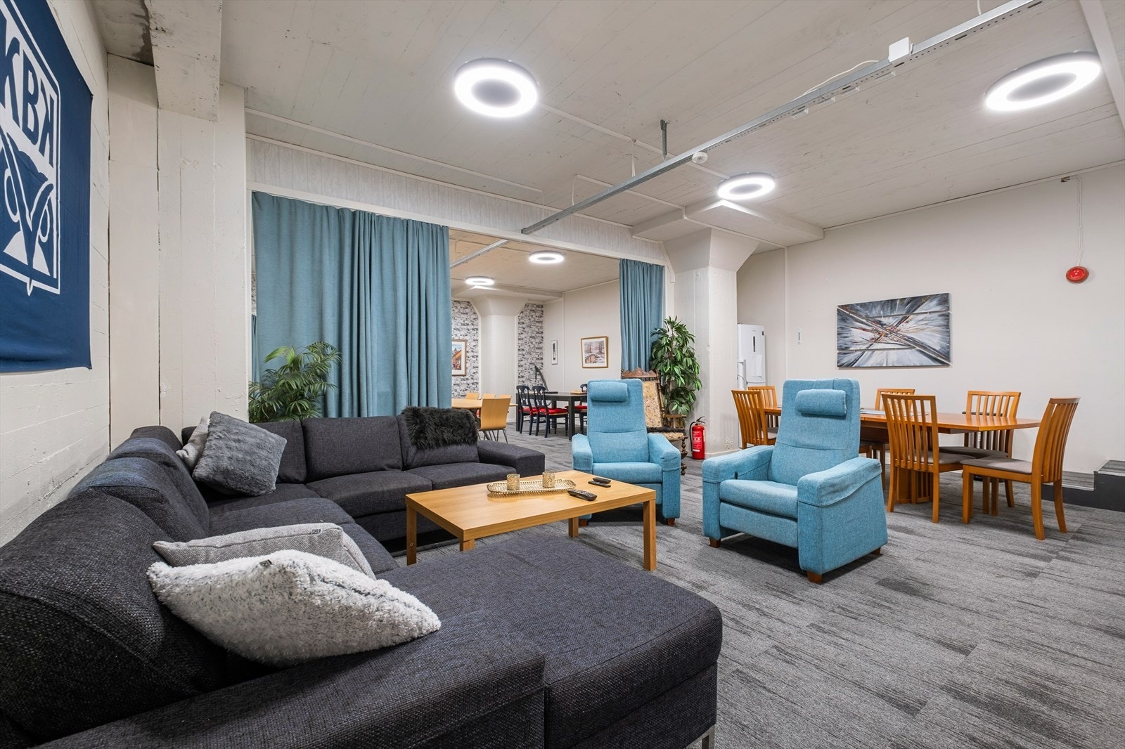 Felles stue for borettslaget Galleribilde