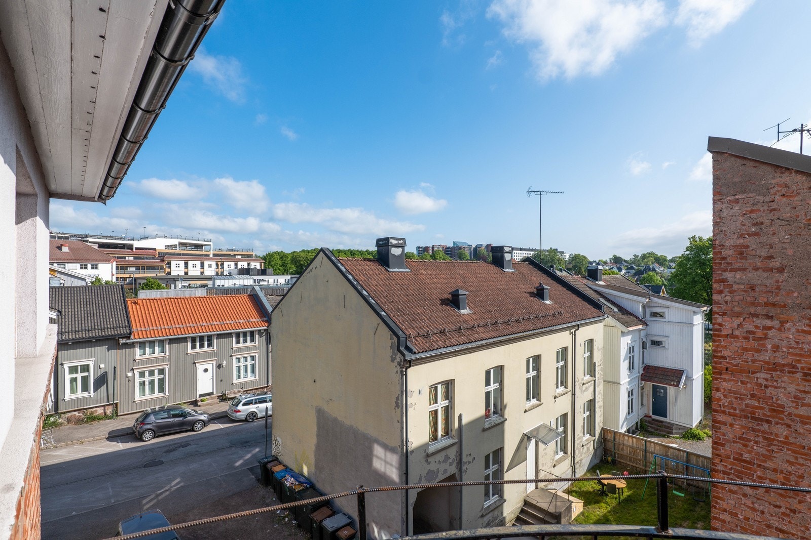 Flott utsikt fra balkong! Galleribilde