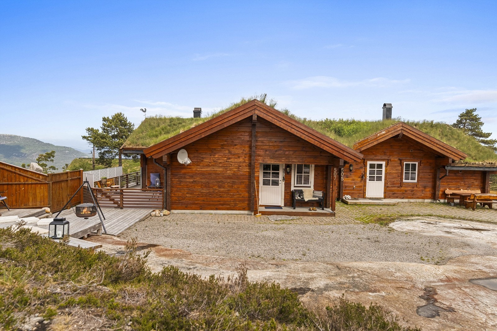 Nydelige uteplasser inviterer til rolige dager Galleribilde