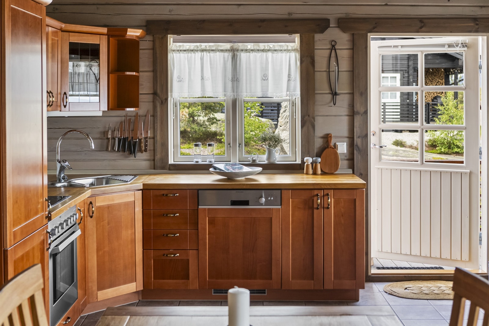 God skapplass på kjøkkenet Galleribilde