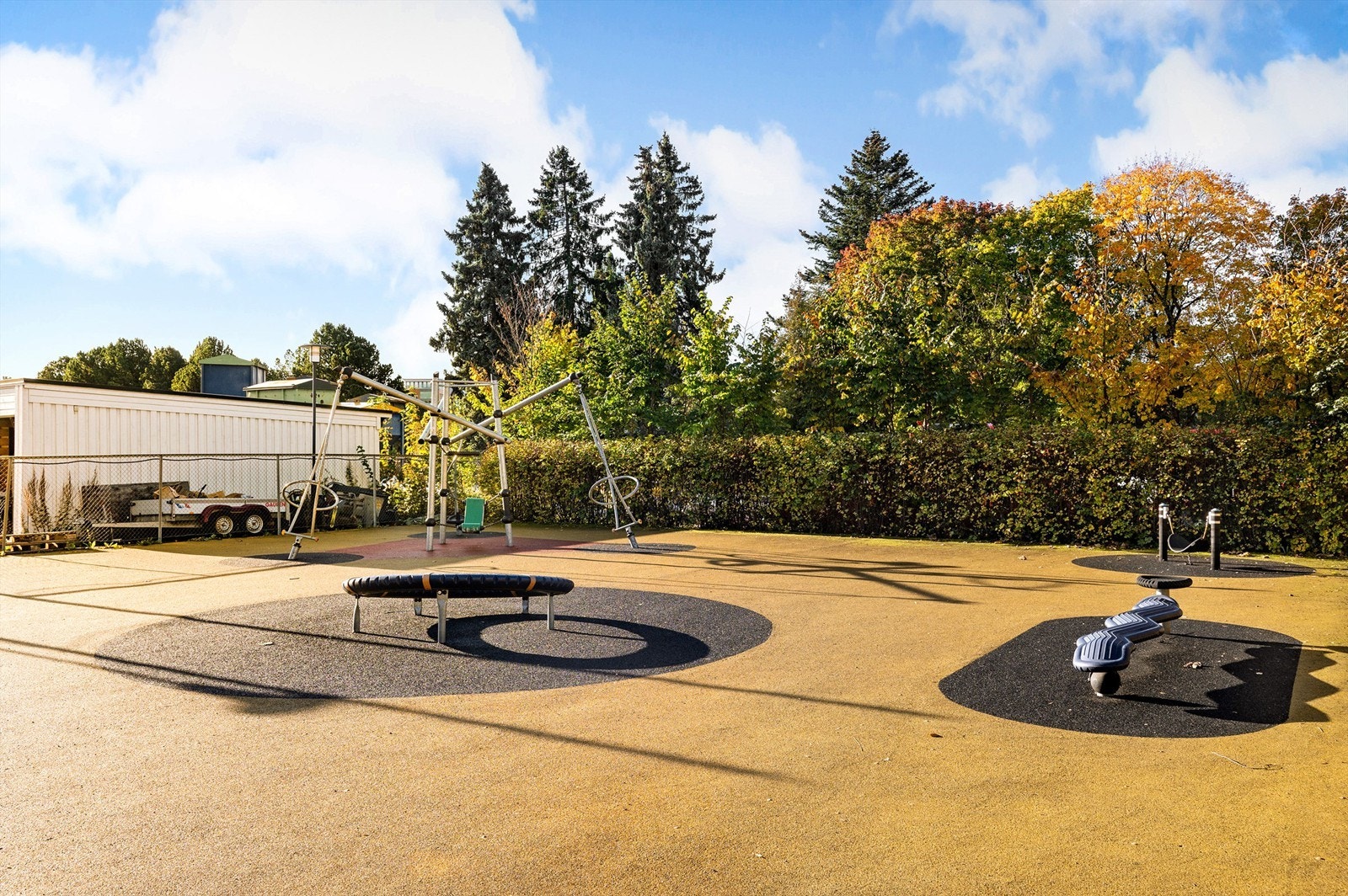 Her er det god plass for de minste å boltre seg, sommer som vinter. Galleribilde