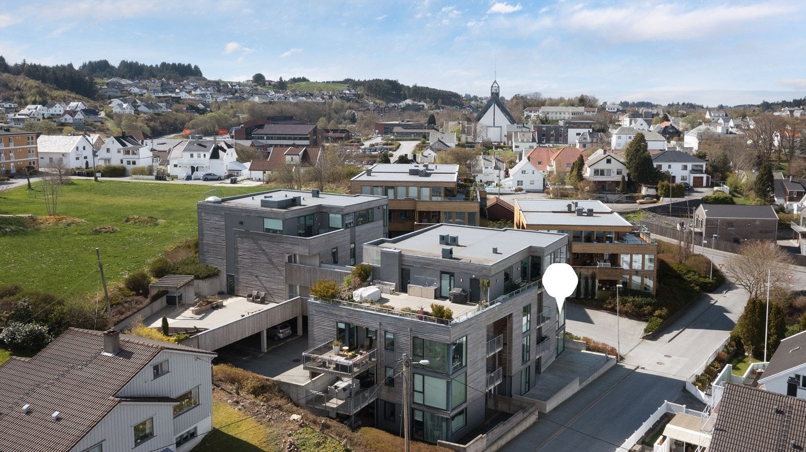 Velkommen til Stangalandgata 24 A -presentert av Stein Gunnar Døsen i Meglerhuset Rele Galleribilde